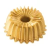 5 Cup Brilliance Bundt Kageform