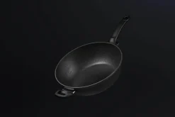 Adamant Wok