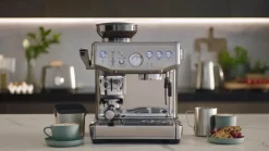 The Barista Express Impress Espressomaskine